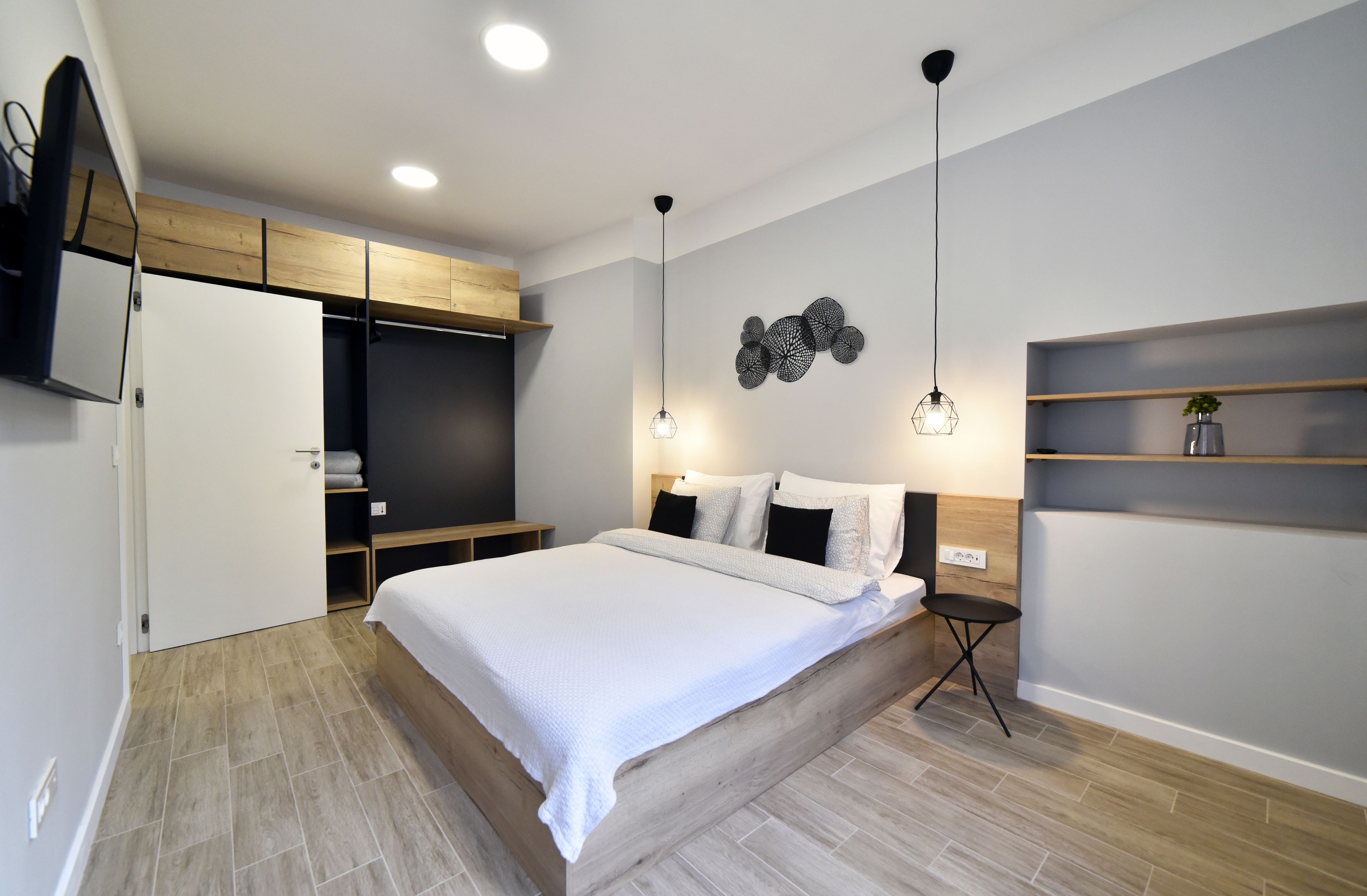 Apartment | Iron/ironing board, free cribs/infant beds, free WiFi, bed sheets