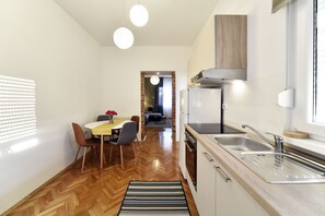 Apartment | Private kitchen | Fridge, stovetop, electric kettle, toaster - Corner apartments Savska (Zagreb)