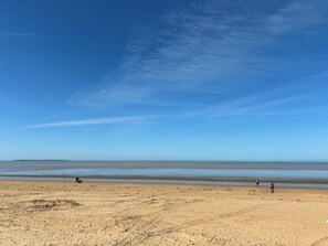 Beach - L'Escale de Mortagne (Thairé)