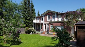 Front of property - Pension Haus Waldheim (Malente)