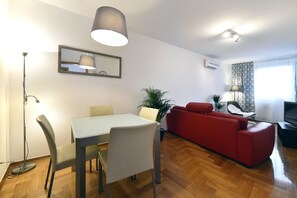 Apartment | Living area | Flat-screen TV - Botanic Apartment (Zagreb)