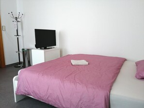 Free WiFi, bed sheets - Monteurzimmer Stuhr (Stuhr)