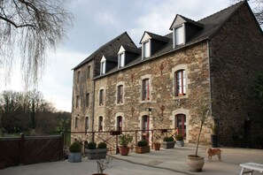 Exterior - Moulin de la Beraudaie (Bohal)