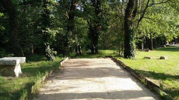 Tempat bermain anak - outdoor