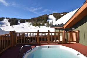 Pool - Morning Eagle #207 1 Bedroom Condo (Whitefish)