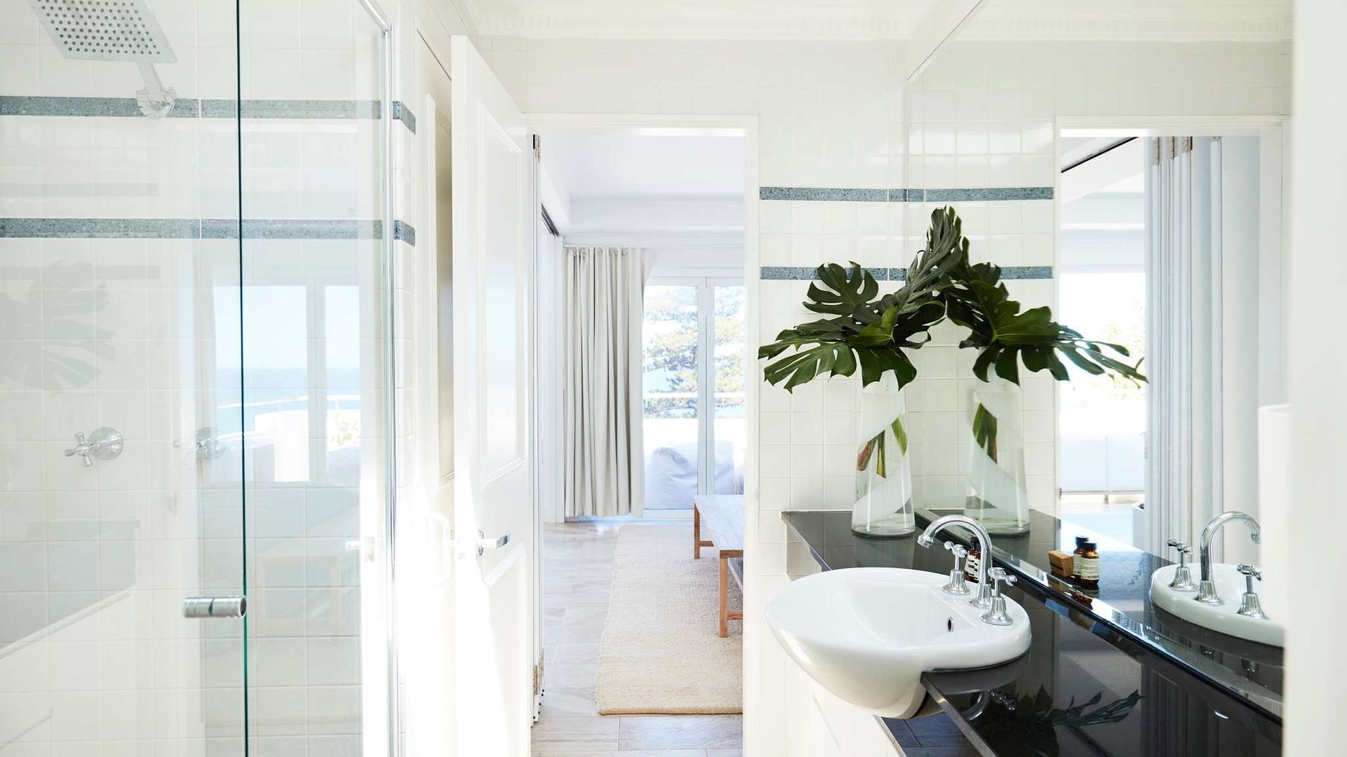 Bondi Chic by Contemporary Hotels — image 24