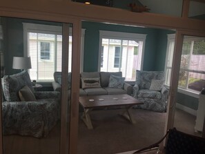 Een flatscreentelevisie