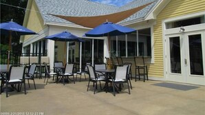 Balcony - Two Bedroom, One Bathroom Cottage Next to Clubhouse & Pools (Wells)