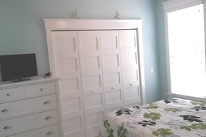 2 bedrooms