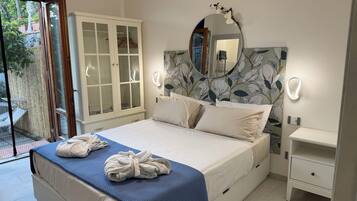 Habitación doble Deluxe | 2 habitaciones, ropa de cama de alta calidad y edredón