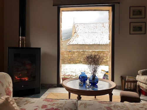 Schönes Haus in der Sierra de Guadarrama National Park