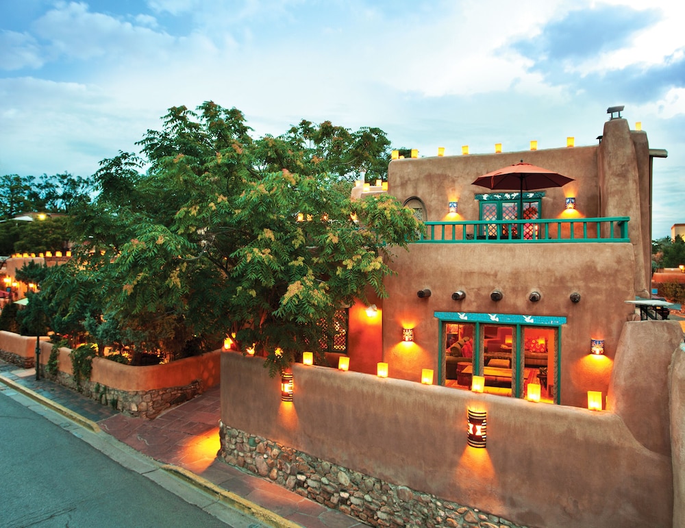 The Inn of The Five Graces by null