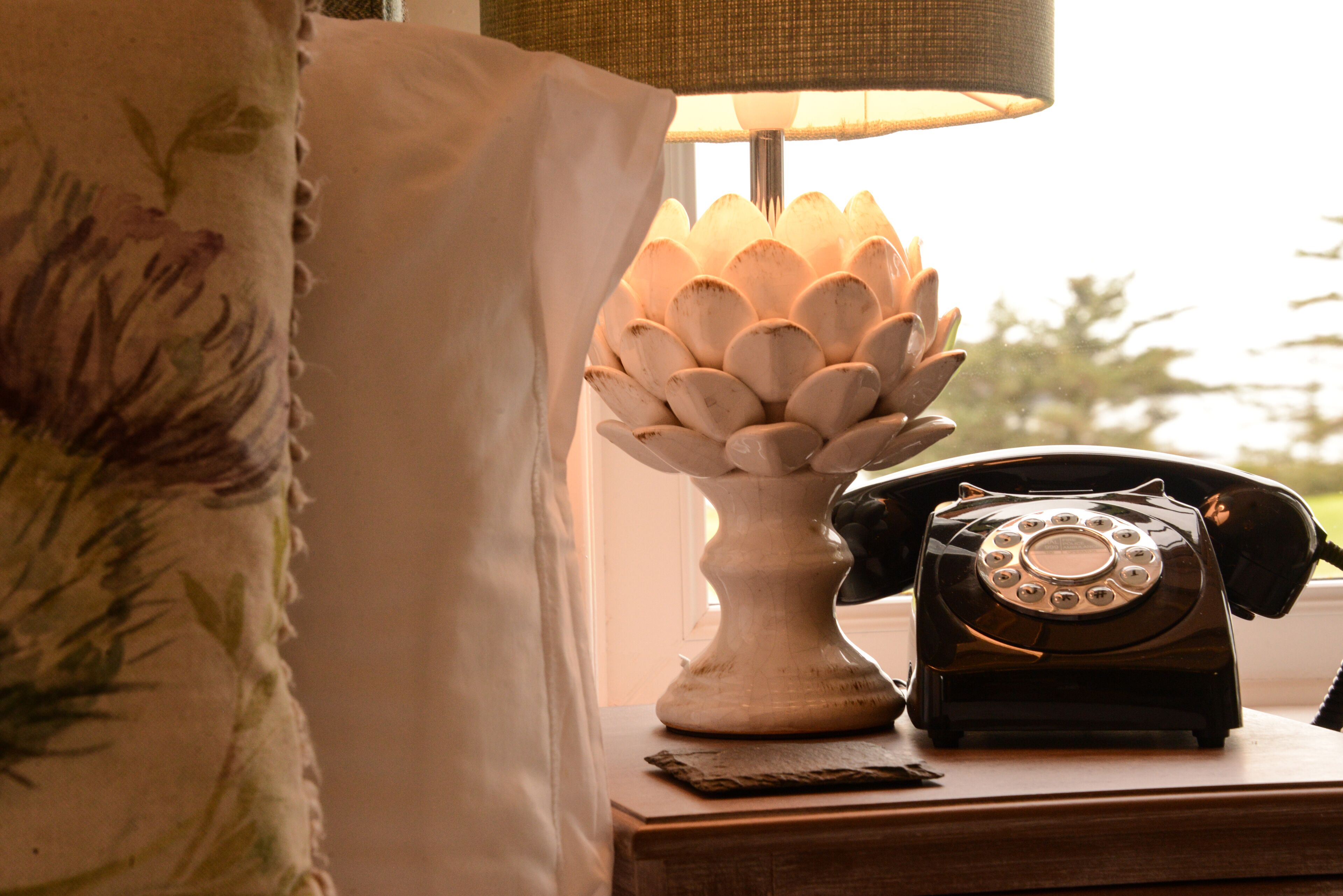 double room (sea view room) | iron/ironing board, free wifi, bed sheets