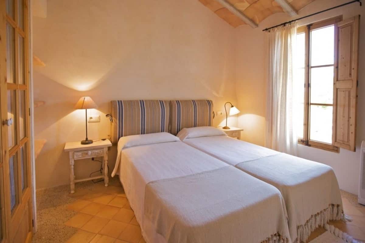 Apartment, 2 Bedrooms, Garden View