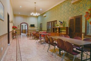 Dining - Hotel Graha Bukit (Palembang)