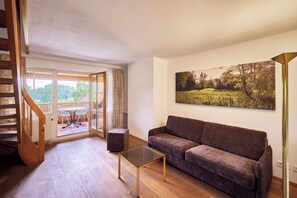 Comfort Quadruple Room, Golf View - Golfhotel Bodensee by Michael Ritter (Weissensberg)