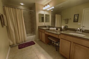 Bathroom - 5BR Townhome Paradise Palms by SHV-8980 (Kissimmee)