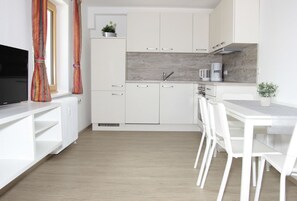 Apartment (incl. 40€ cleaning fee) | Eigene Küche