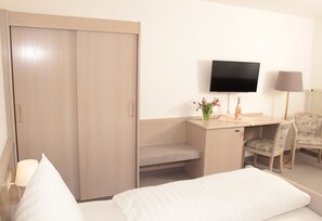 Double Room - Hotel Garni Schönblick (Lindenberg im Allgaeu)