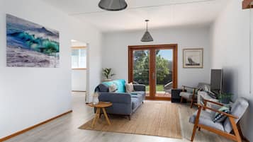 TV, Netflix, ping pong, books