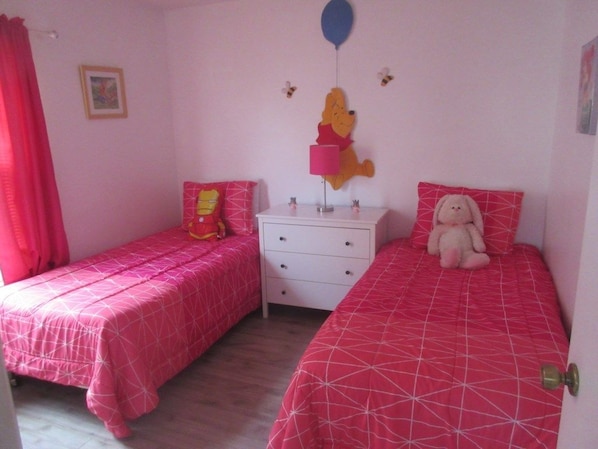 House, 4 Bedrooms, Private Pool