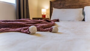 Design-Apartment, Terrasse, Gartenblick | Kostenloses WLAN, individuell dekoriert, individuell eingerichtet