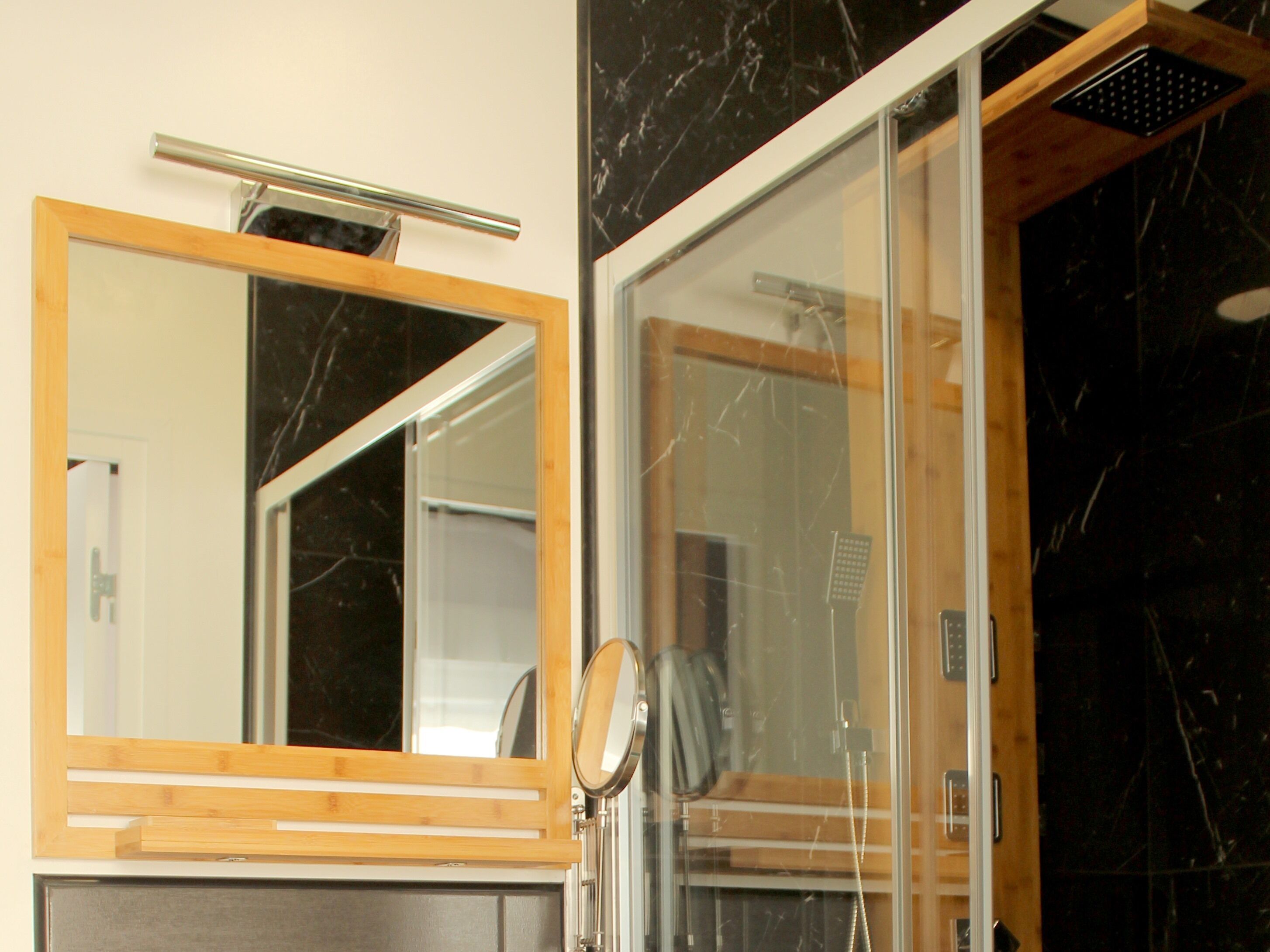 deluxe studio, ensuite, city view | 1 bedroom, premium bedding, iron/ironing board, bed sheets