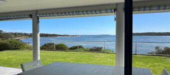 Wrightaway - Absolut strandfront med miljoner dollar utsikt