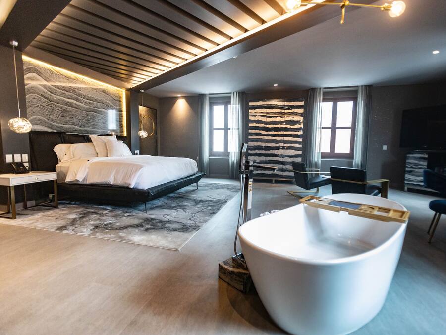 Egyptian cotton sheets, premium bedding, down comforters