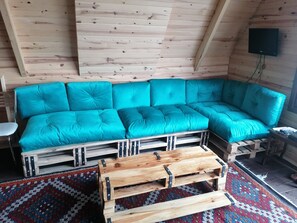 Alpehytte – deluxe | Oppholdsområde