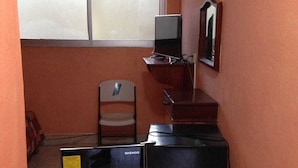 Basic Room, 2 Double Beds, Non Smoking - Hotel Plaza Farallon Acapulco (Acapulco)