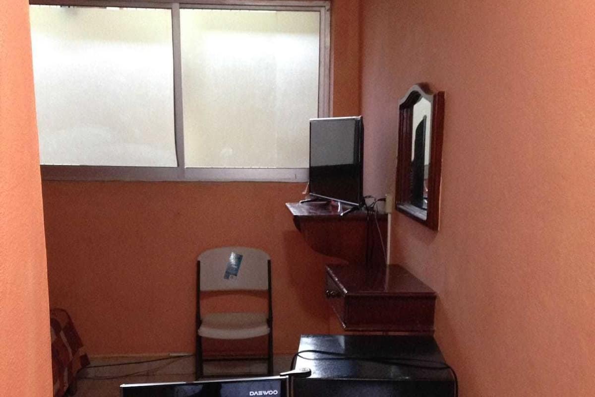 Basic Room, 2 Double Beds, Non Smoking