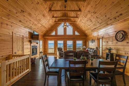 Cresta Blava kauniissa Shenandoah Woodsissa