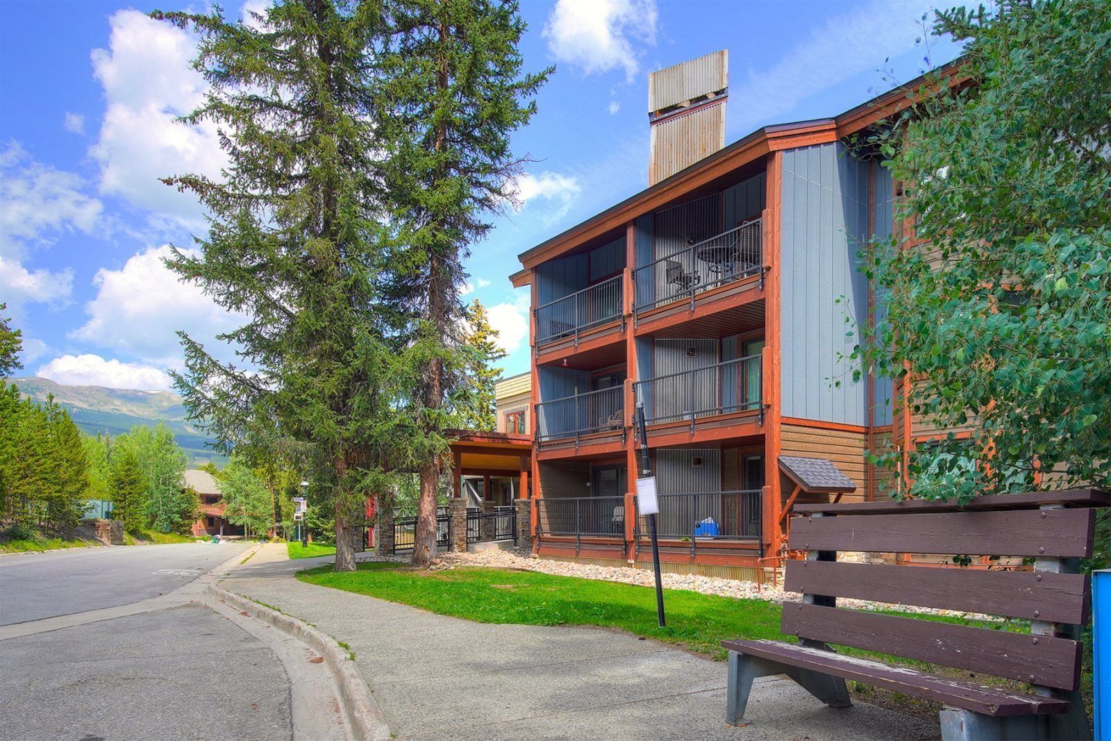 Condo | Exterior