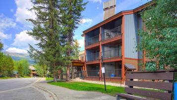 Condo | Exterior