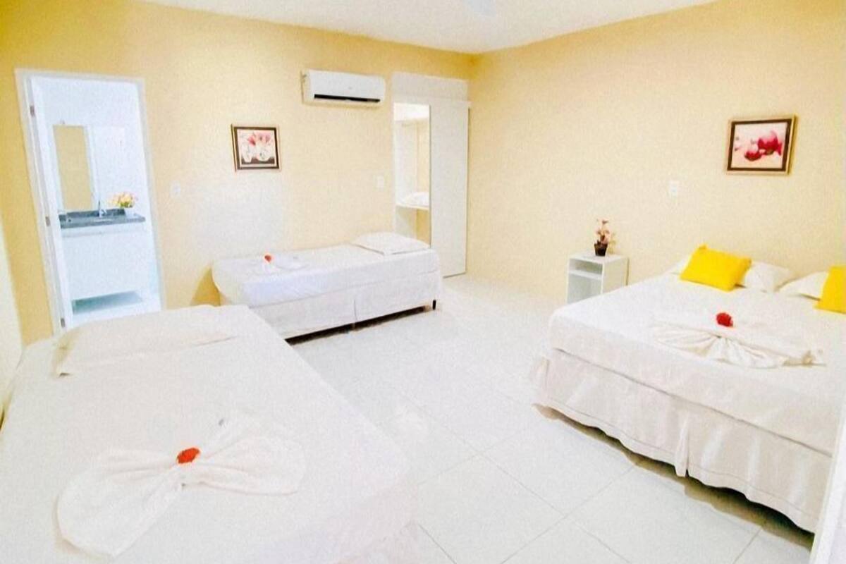 Wifi gratis y ropa de cama