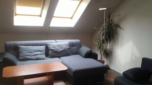 Living area - Ferienwohnung Smeralova (Prague)
