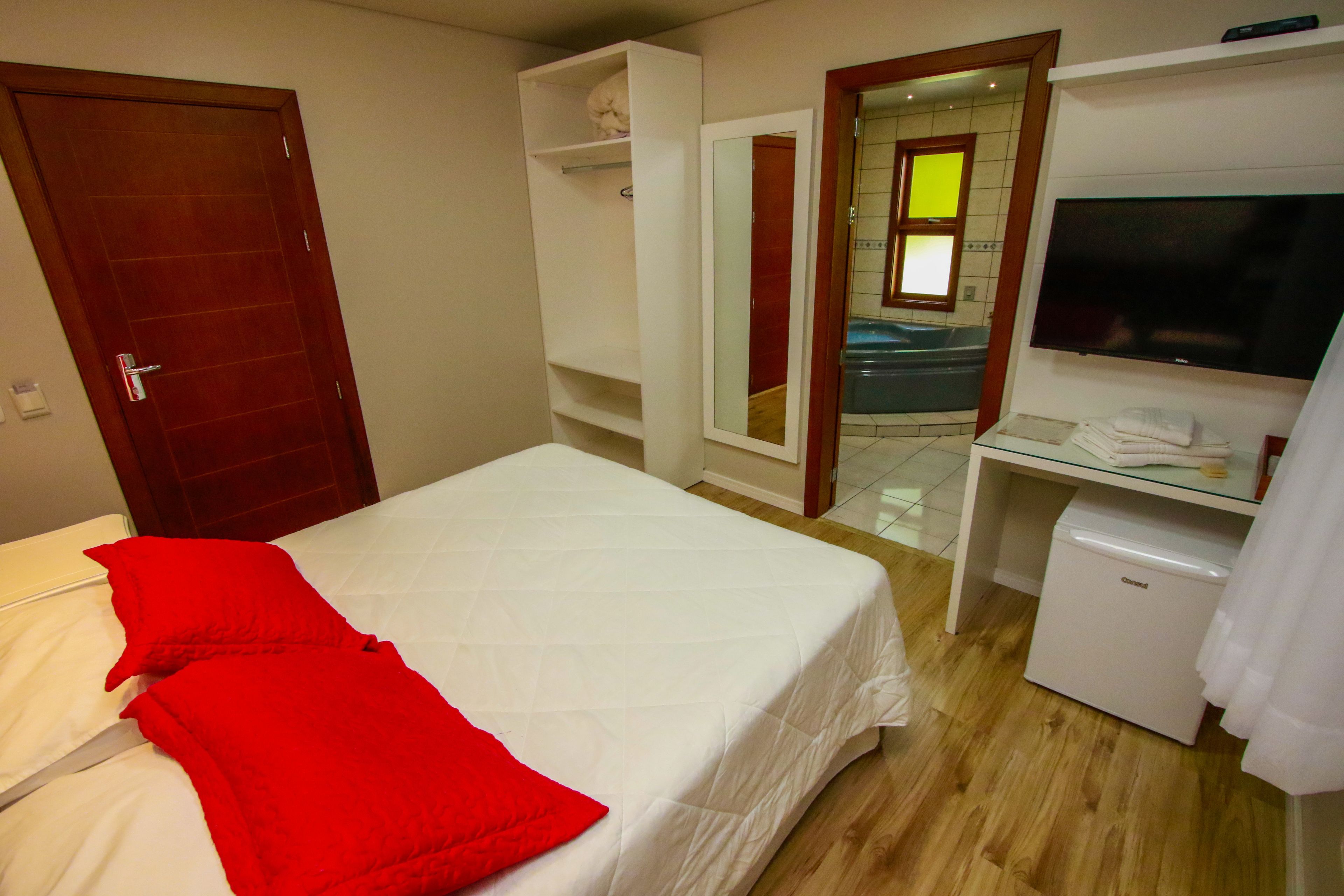 Foto - Pousada Caminho dos Plátanos