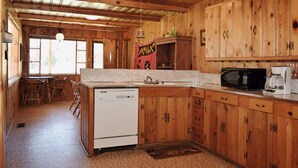 Private kitchen - Hall`s_harem (Red River)