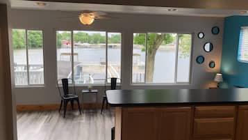 Executive Condo, 3 Bedrooms, Lake View | Private kitchen | Fridge, microwave, coffee/tea maker, toaster