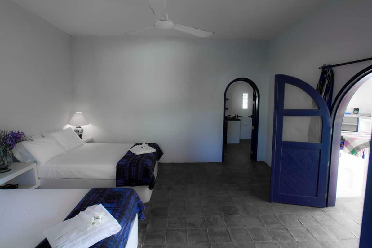 Exclusive House, 2 Double Beds | Iron/ironing board (on request), bed sheets