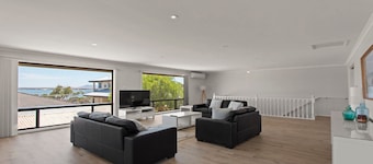 Bimbadeen has commanding views to impress