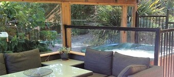 Sutton Spring Art Retreats