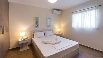 Villa, 2 Bedrooms, Private Pool | In-room safe, individually decorated, individually furnished, desk