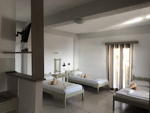 隔音、免費 Wi-Fi、床單