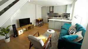 Appartement, 2 chambres | Salle de séjour
