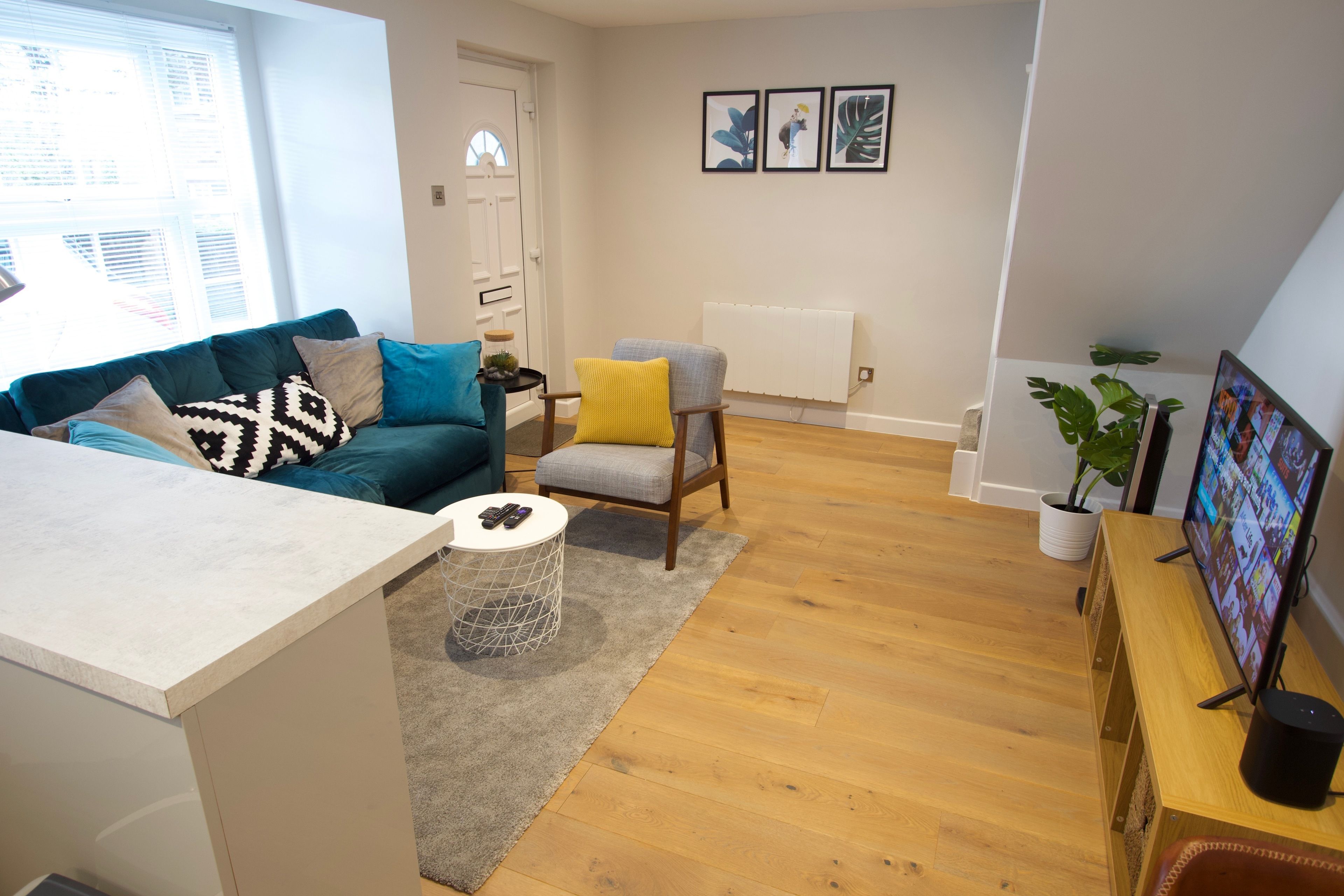 Apartment, 2 Bedrooms | Living room