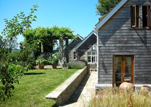 Exterior - The School House, Coryton - a peaceful retreat  (sleeps 6+toddler) (Devon)