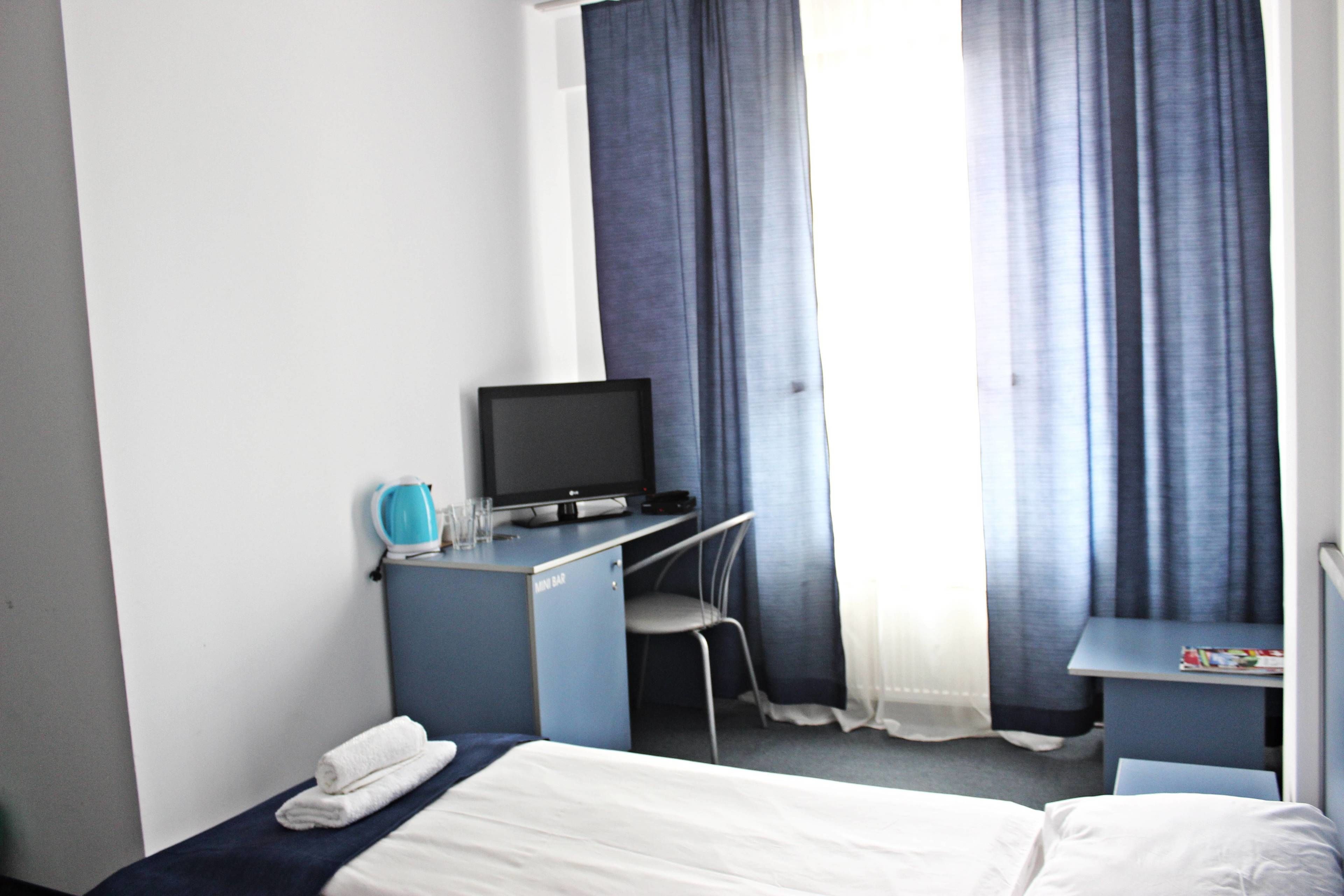 superior apartment | minibar, desk, laptop workspace, iron/ironing board