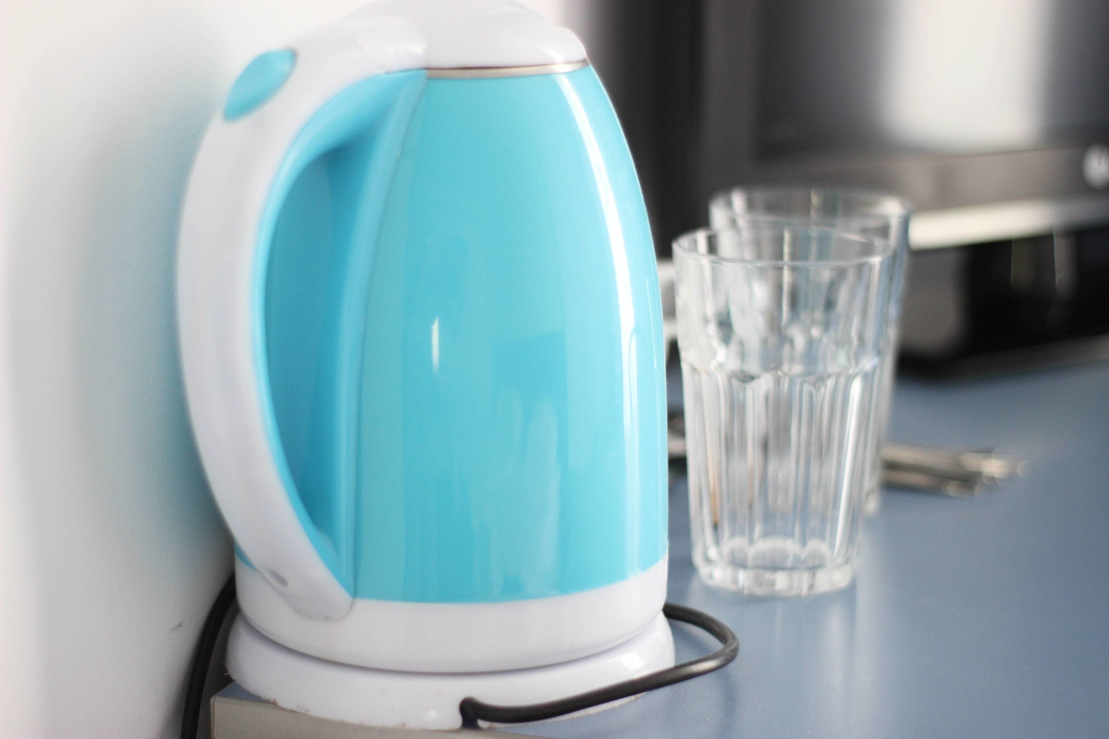 standard apartment | private kitchen | electric kettle